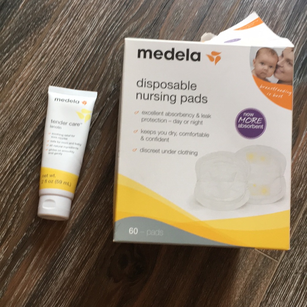 Medela nursing pads and tender care lanolin